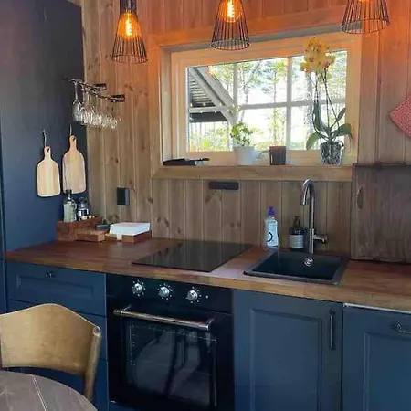 Cosy Between Lake&mountain Chalet