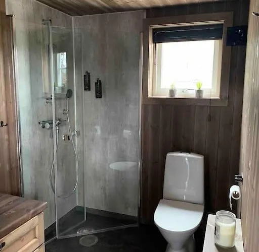 Cosy Between And Mountain