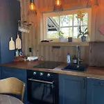 Cosy Between And Mountain 木屋